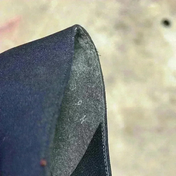 Vintage Stuart Weitzman navy blue cloth square toe black leather heel size 9N - Picture 9 of 11